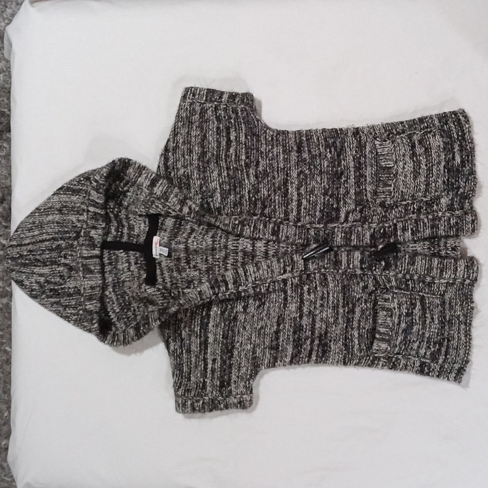 Forever 21 Sweater